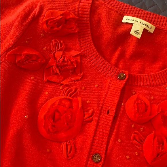 Banana Republic red cardigan - Picture 2 of 3